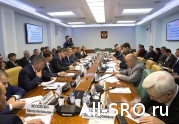 Саморегулирование в строительной отрасли обсудили в верхней палате парламента: читать другие актуальные новости о СРО на информационном портале «Всё о саморегулировании».